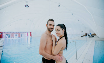 Abonament pentru adulți pentru 10 sesiuni cu utilizare a saunei