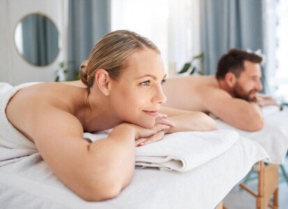 KÉNYEZTETŐ PILLANATOK WELLNESS CSOMAG