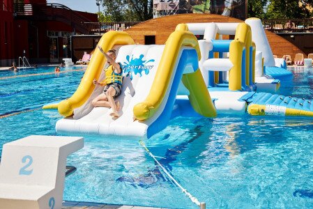 Vízi élménypálya