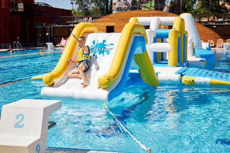 Vízi élménypálya